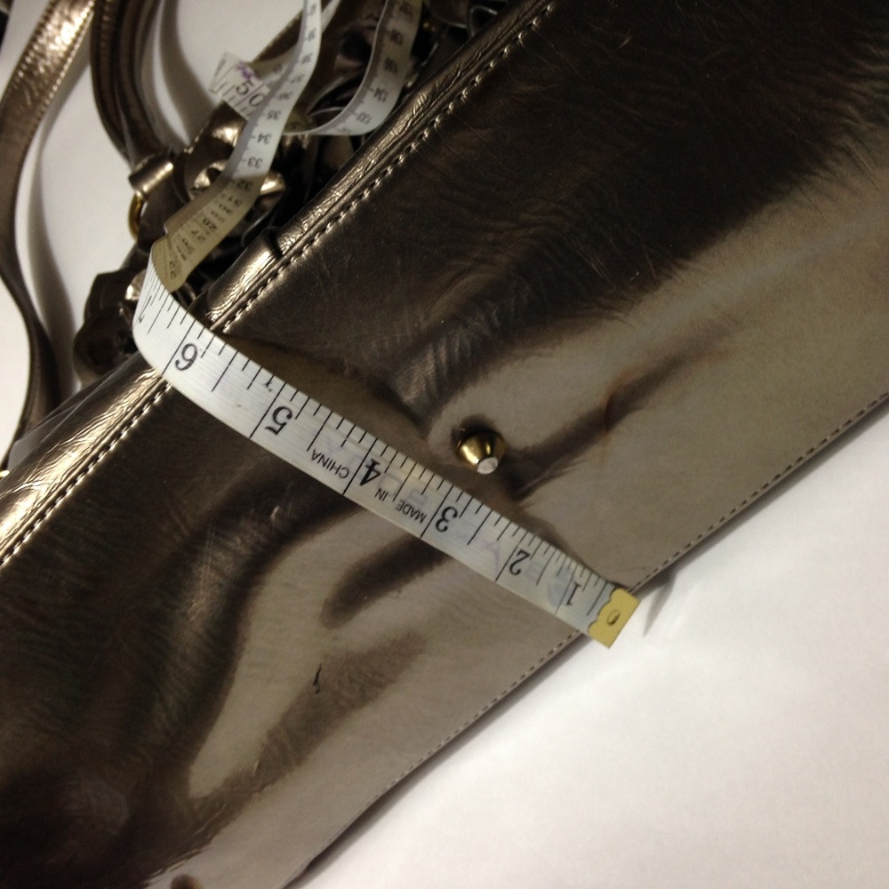 Big Buddha Beautiful Floral Zippered Large Bag - Picture 5 of 8